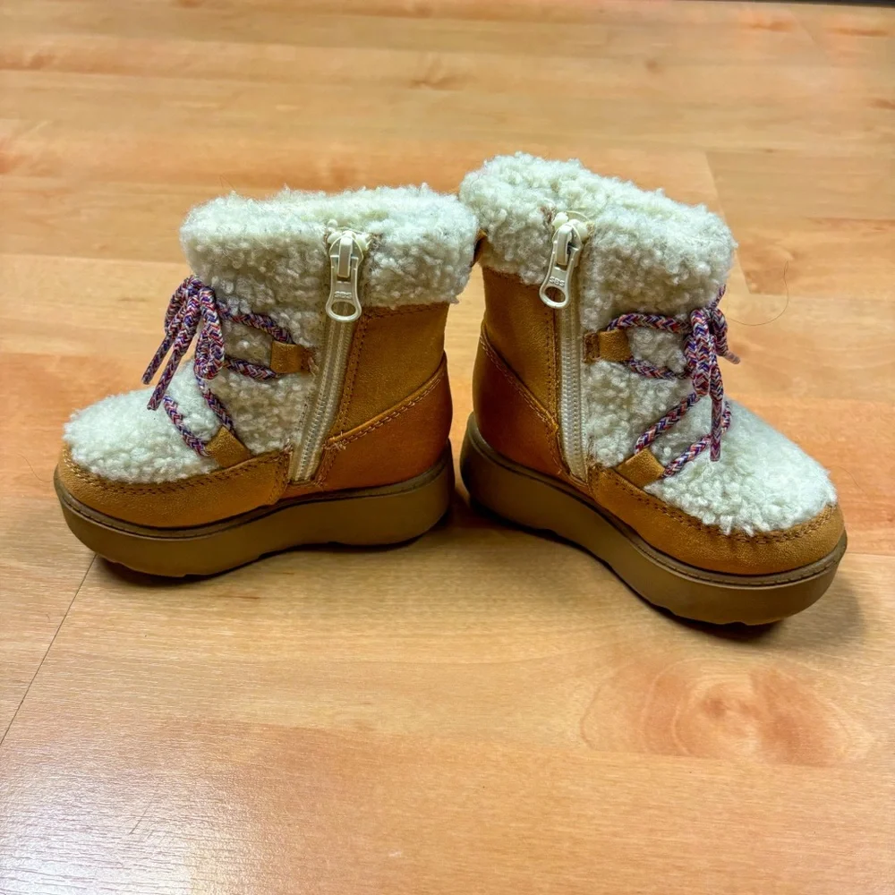 Cat & Jack Tan & Cream Platform Arya Zipper Shearling Winter Boot Toddler Size 5